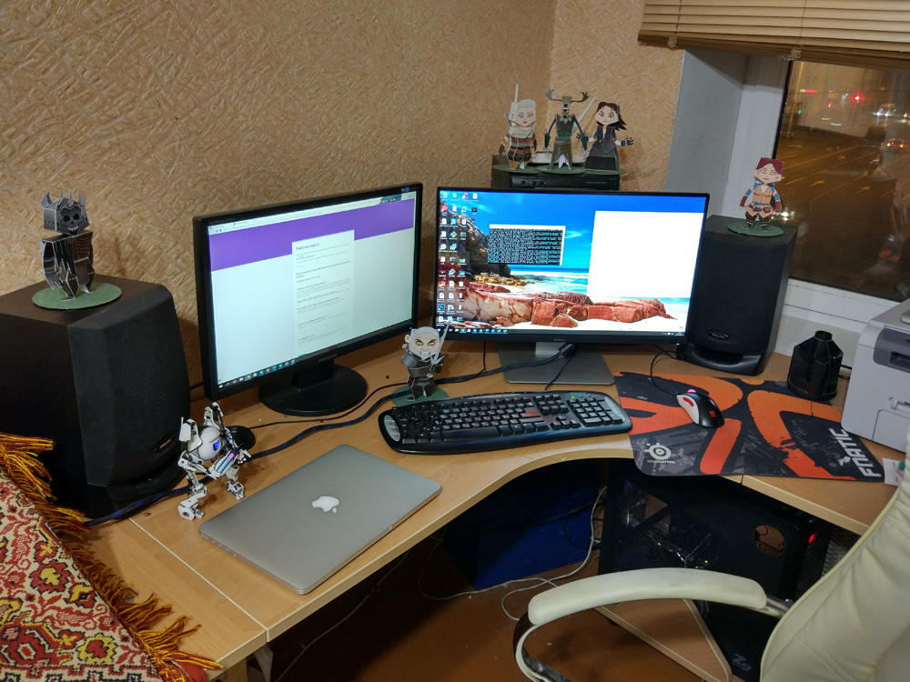 И ещё 21 рабочее место удалёнщиков