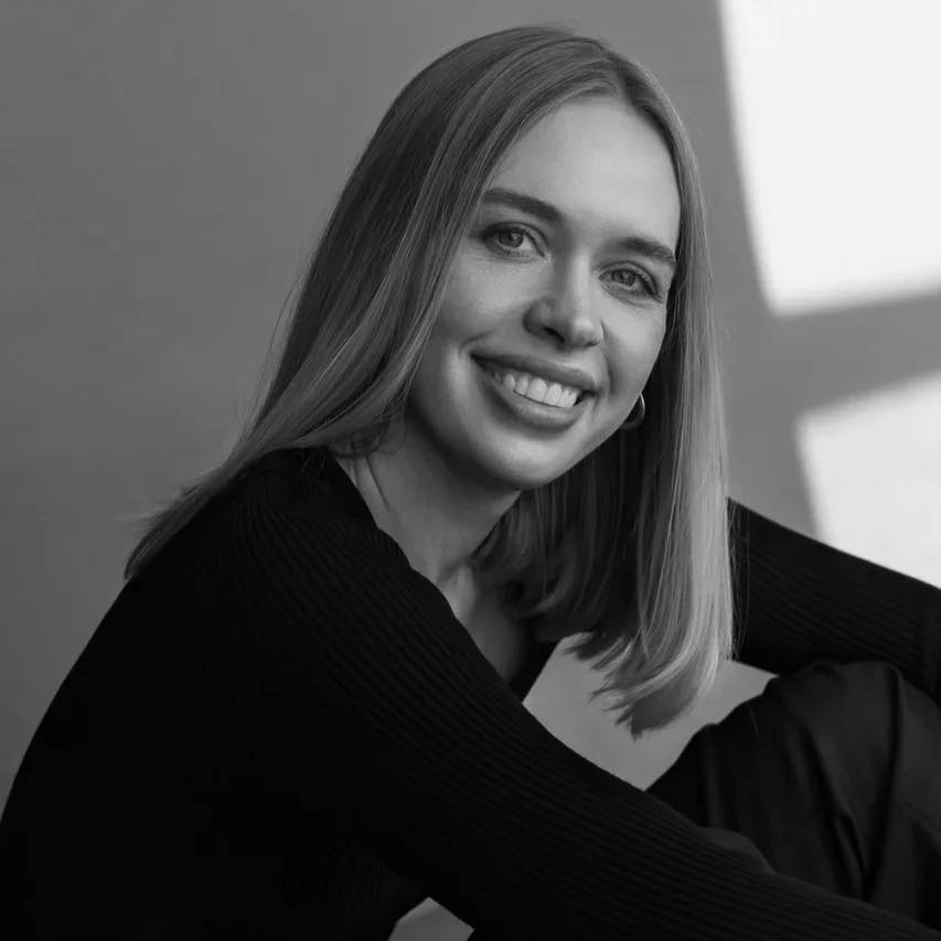 Как во взрослом возрасте сменить профессию на современную и актуальную