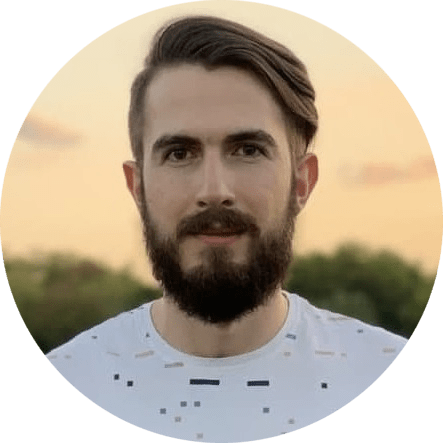 «Моя цель — заводить деловые знакомства и делиться опытом»: зачем IT-специалисту выступать на конференциях и как это делать без стресса