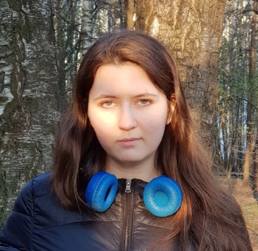 «Села за стол, взяла чистый лист бумаги и стала прикидывать, что я умею»: выпускница Нетологии — о первых шагах в копирайтинге