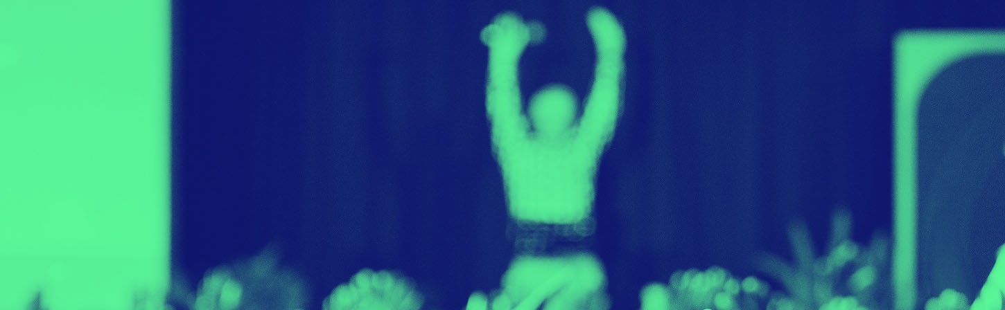 Своя тусовка: промокоды на события июня