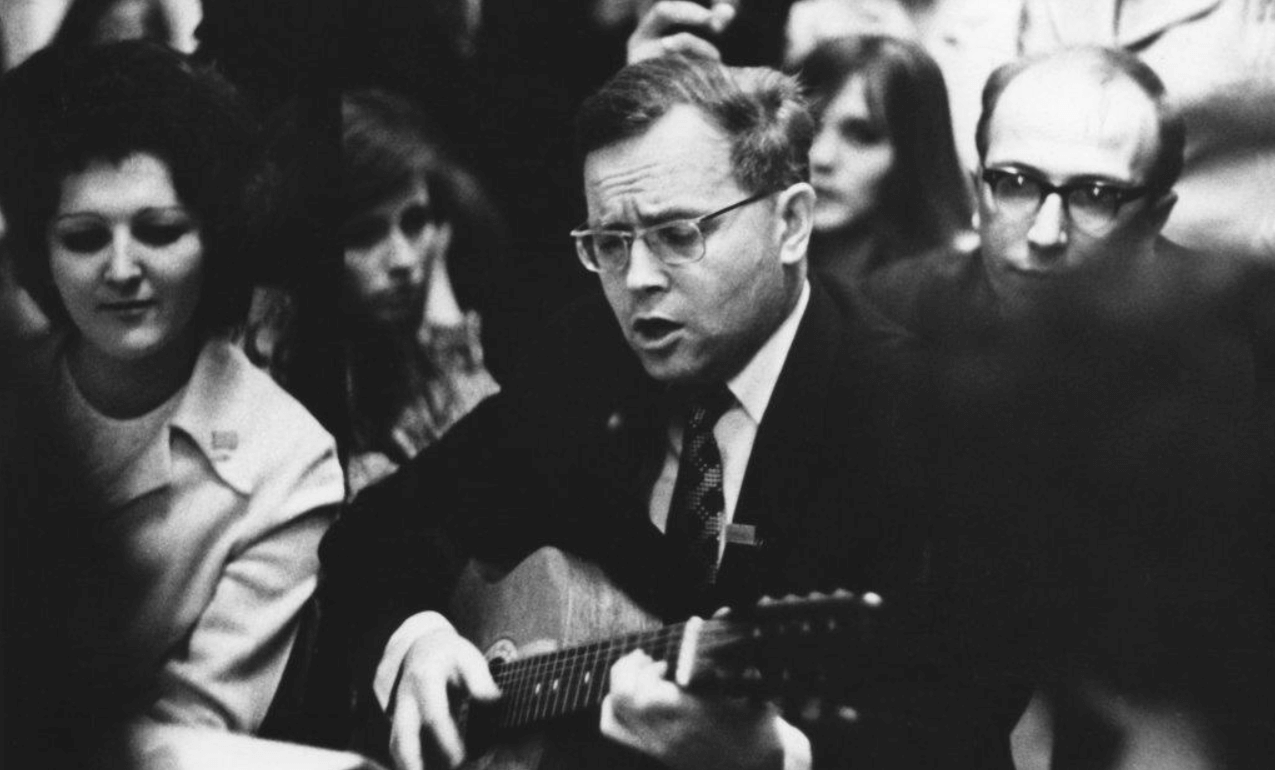 В чём отличие ИТ- и диджитал-профессий: цифровая трансформация и мнения экспертов