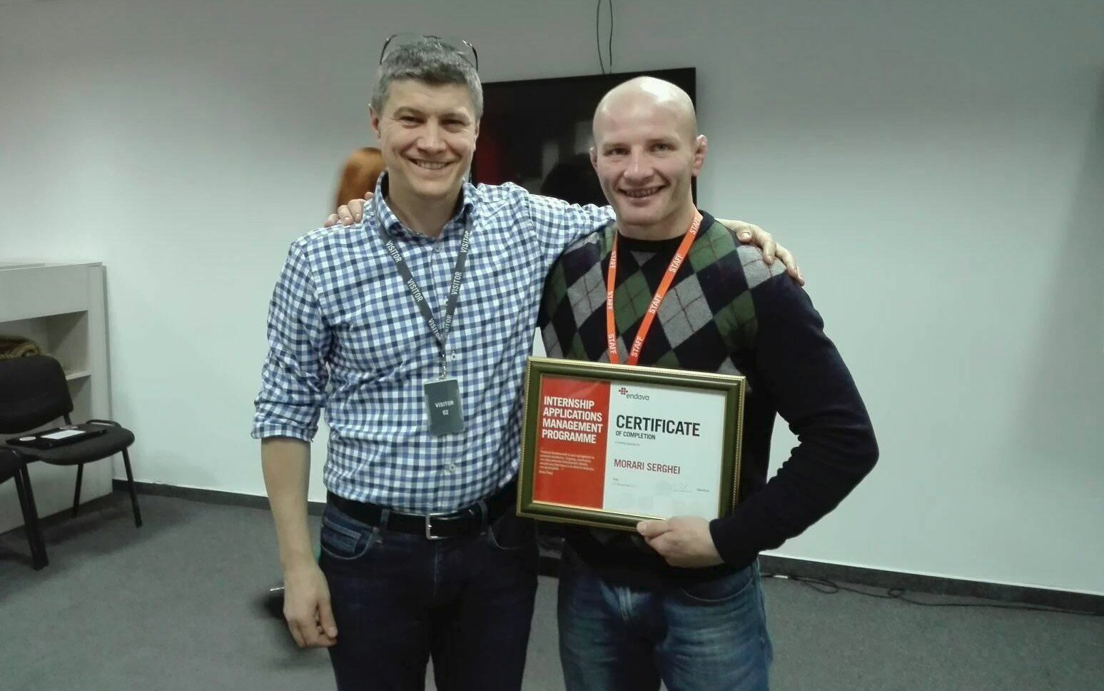 «Врачи запретили профессионально заниматься спортом», — как боец MMA выучил Java и стал тестировщиком