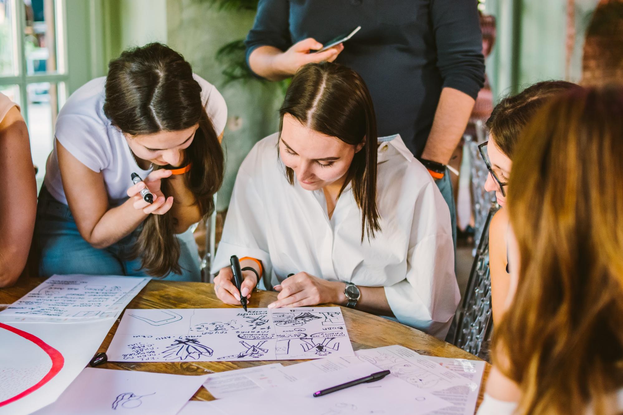 Честно об удалённой работе: личный опыт контент-маркетолога Фоксфорда