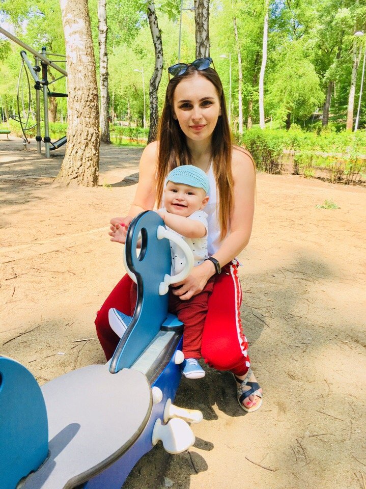 «Декрет — не испытание на прочность», — как студентка Нетологии в декрете работает на фрилансе, вяжет, шьет и воспитывает сына