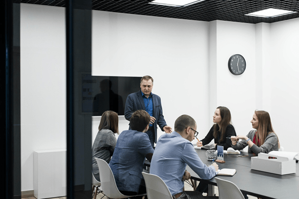 «Дайте возможность учиться, создайте комфортные условия работы и наладьте атмосферу в коллективе», — как собрать ИТ-команду в регионе