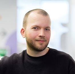 Должен ли работодатель платить за обучение и выделять на него рабочие часы: мнения и практики