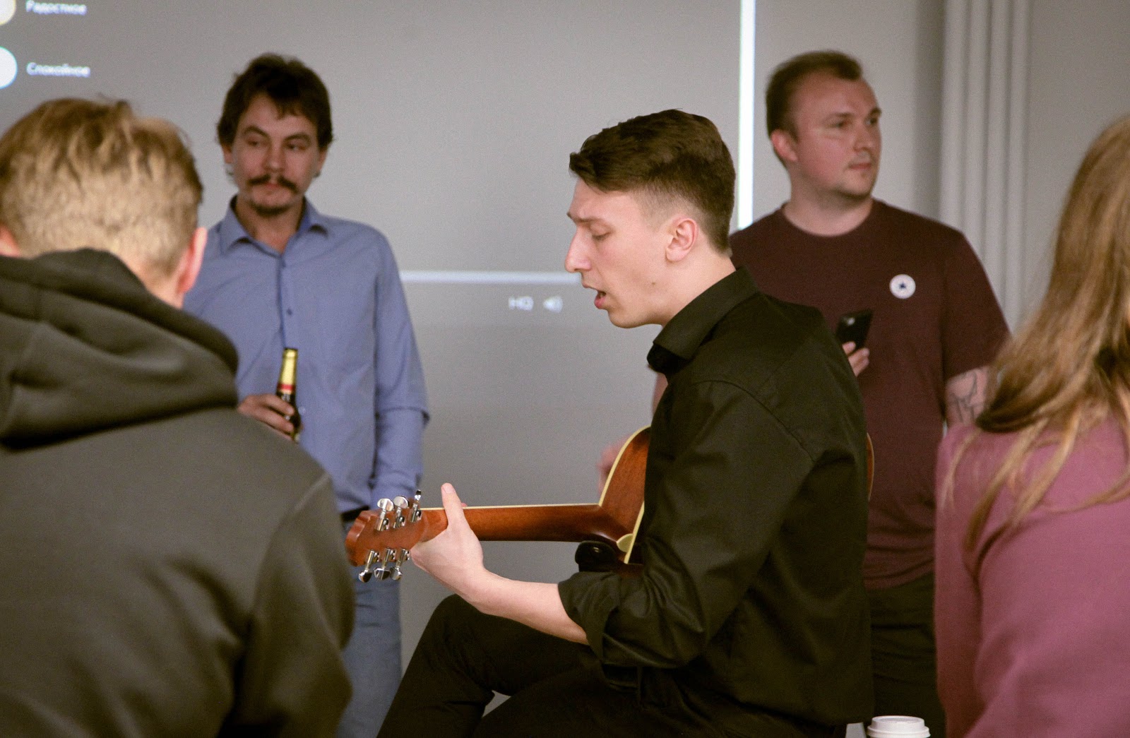 «За 8 месяцев к нам присоединился 81 преподаватель»: в Нетологии прошла встреча лекторов курсов по программированию